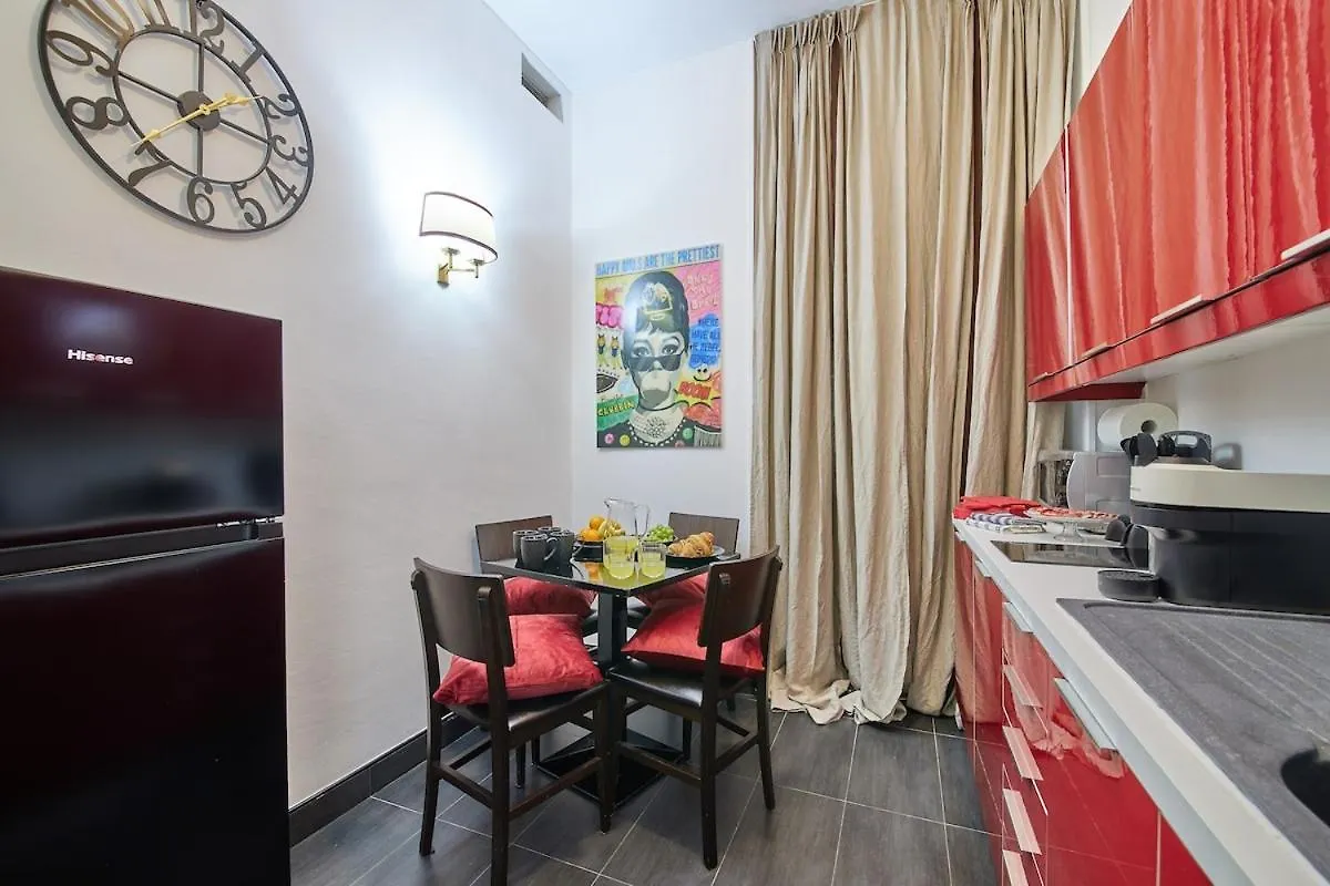 Eleganza E Design In Pieno Centro, 10Min Dal Duomo Apartment Milan