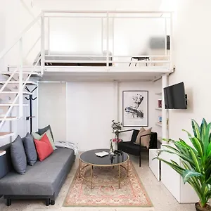Easylife - Accogliente Monolocale In Via Torino, Posizione Perfetta Per Scoprire La Citta Apartamento
